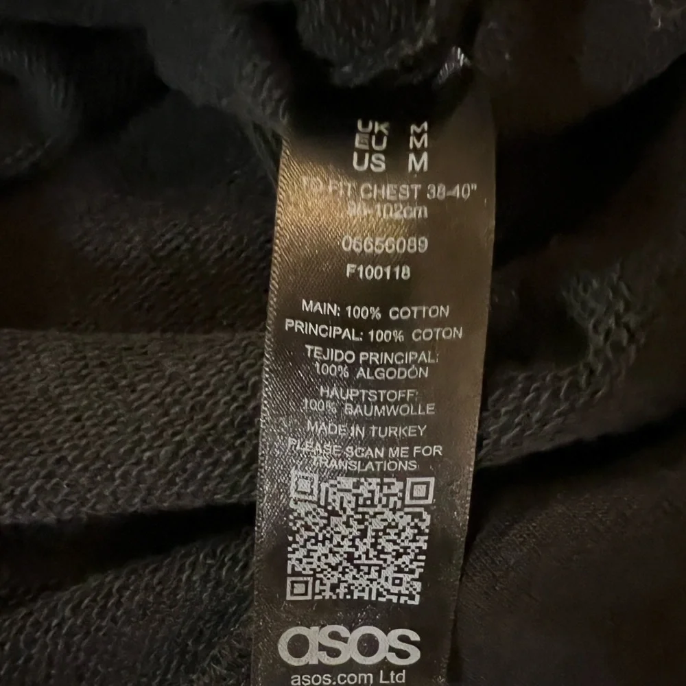 ASOS WOMEN’S BLACK TIGER ROSE EMBROIDERED OVERSIZED SWEATSHIRT SIZE MEDIUM